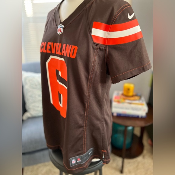 Cleveland Browns Baker Mayfield Jersey - Picture 4 of 5
